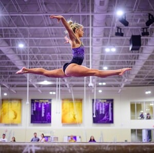 2023_12.28lsugym_415292422_18405515416049700_6121860699315154764_n.thumb.jpg.9131f3c30ce16dfa5f415fdeeac1dd86.jpg