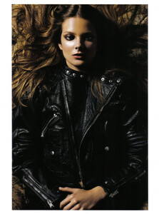 35285_Iconic_Items_729_122_511lo.thumb.jpg.2e93c1fe9665cb76e15e31af7b7bae44.jpg