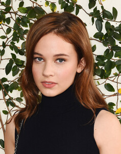 60968793_picturepub-cailee-spaeny-001.jpg