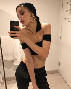 9cec67a4gy1fxy9hgujy0j20u011dacf.jpg