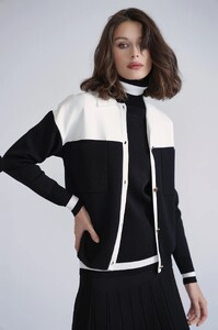 Aleezaparis6490bb486940d9003614956490bb4869417.6490bb4869417.jpg