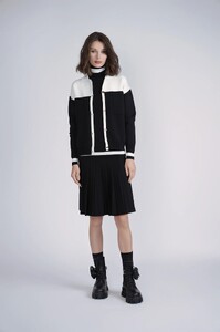 Aleezaparis6490bb488fe617746693066490bb488fe68.6490bb488fe68.jpg