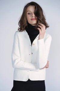 Aleezaparis6490bb6bd43b90921185976490bb6bd43c0.6490bb6bd43c0.jpg