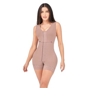 Annchery-relojdearena-fajatiposhort-5179-mujer-cocoa-1.jpg