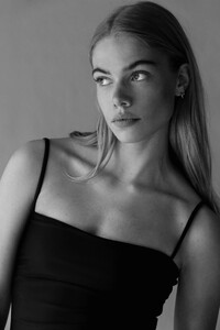 Body-Zwart-4.jpg