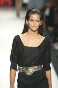 Borbonese2006WomenRTW109.thumb.jpg.cfe901d5ef5ad33ff6873deb818dfba0.jpg
