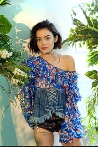 BustleLHFR006.jpg