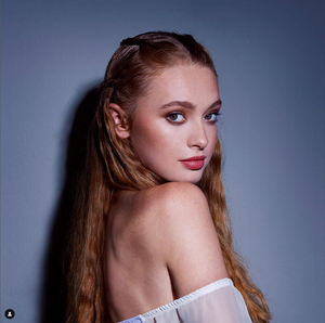 Cari Flowers Screenshot 2023-12-14 at 11-49-46 Cari Flowers (@cariflowers) • Instagram photos and videos.png