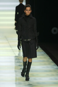 Celine2006WomenRTW100.thumb.jpg.33d6124e1a4bfe39545460a68f7a8a7e.jpg