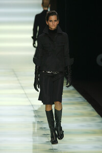 Celine2006WomenRTW99.thumb.jpg.eb2cadf62aee10d7c9d7a207eca110a2.jpg