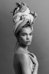DARIA_BEAUTY1157_R_BW.jpg