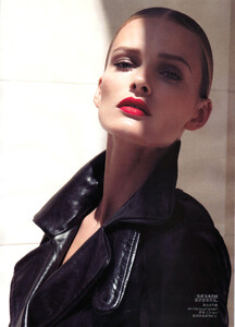 Edita7.thumb.jpg.0c24e1c5a136564e940a025ffead64cc.jpg