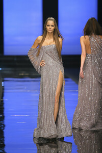 ElieSaab2007HauteCouture129.thumb.jpg.af4aa9672c7e60e87ac13579f8e95f6e.jpg