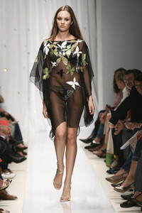 Fisico2006WomenRTW78.thumb.jpg.f83b1b3214d180b0e34cb56066a778f0.jpg