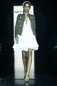 GaetanoNavarra2006WomenRTW46.thumb.jpg.1ef79b26895a4b4a18079c666722d9b9.jpg
