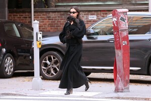 Irina-Shayk---Wearing-black-coat-with-boots-in-New-York-04.jpg