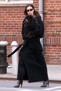 Irina-Shayk---Wearing-black-coat-with-boots-in-New-York-07.jpg