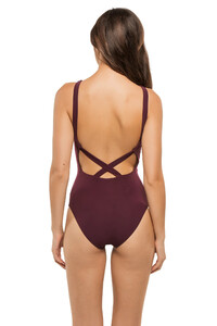 J10765_One-Piece-Swimsuit_Port_Back.thumb.jpg.d0d695ec0a76ed8dccba6ddd38059ce5.jpg