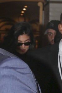Kylie-Jenner---With-Kris-Jenner-seen-at-the-Wonka-Premiere-in-Los-Angeles-13.jpg