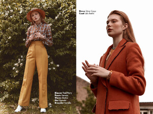 Laura-Palm--Editorials-09_08.172-1.thumb.jpg.c4828ad63c3fac10cd13cafb672c2834.jpg