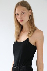 Laura Schellenberg 1203941-500w   menew   new nnnew new new new.jpg
