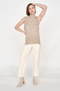 MIRTH_AW23_AspenOpenSideVestinCamel_182.jpg