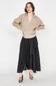 MIRTH_AW23_SingaporeinBlack_1.jpg