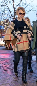 Mariah-Carey---Doing-Christmas-Shopping-with-friends-at-Prada-in-Aspen-16.jpg