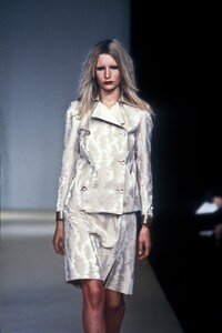 MartineSitbon1996WomenRTW39.thumb.jpg.ef205a799f6416a10975303e20c6e248.jpg