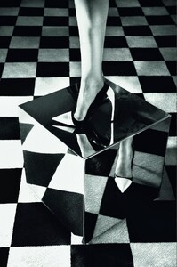 NadjaBenderbyCamillaAkrans(ReadyToWarhol-Dior3Fall2013)5.thumb.jpg.7ce2f6ca65d46e17f52bc37bd13275c2.jpg