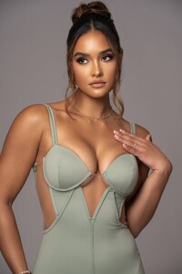 PRODUCT-OCT42023-OCTDROP2-113_1200x1800.jpg
