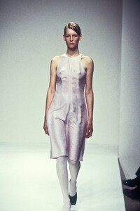 Prada1995WomenRTW63.thumb.jpg.753f246f6ae04f1900989d2b024b4f81.jpg