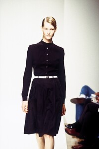 Prada1995WomenRTW66.thumb.jpg.5f3565d82998857e8e83ceddb82c4b35.jpg