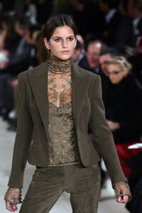 RalphLauren2006WomenRTW103.thumb.jpg.861737fa39ad7975aaecfeefac3f183a.jpg