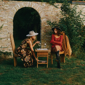 The-Society-Smooth-Shadow-Beige-wool-hat-with-oversized-brim-The-Bullfighter-La-Bonita-Black-Wool-Hat-with-white-brim-stiching-statement-hat-unique-hats-wool-hats-timeless-hats-iconic_6ecffab0-d88d-4d8b-a8d7-34dc71c4765e.jpg