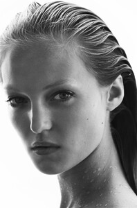 Theres-Alexandersson-by-Camilla-Akrans-01.thumb.jpg.8ca6d595363ad646443883b2c080b216.jpg