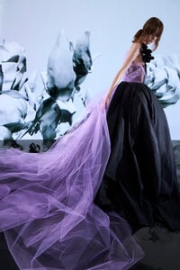 Vera-Wang_SS24_14.jpg