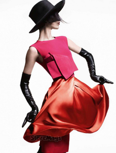 Vogue_Italy_2012-07-210.thumb.png.3304e033f2b71303d9e1174dcf771d2c.png