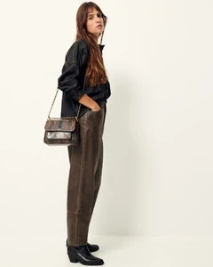 WXL_Belmond_hall_scottleather-002.webp