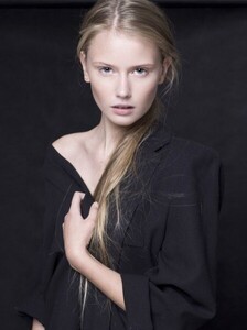 Weronika Kietlińska 2.weronika-2C-lamode.info-1.jpg