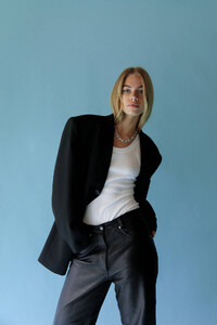 Witte-Body-Blazer-2.jpg