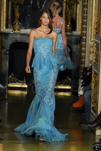 ZuhairMurad2007HauteCouture133.thumb.jpg.bb567b78f7a0f8f96e5d81d646e2c34e.jpg