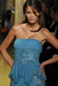 ZuhairMurad2007HauteCouture136.thumb.jpg.9701754b85d93a6257ac38a1ef23001b.jpg