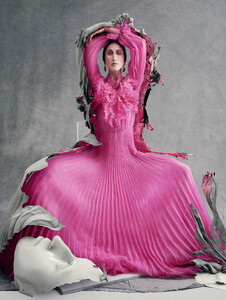 anna-cleveland-by-sc3b8lve-sundsbc3b8-for-vogue-italia-march-2016-9.thumb.jpg.d0c44d62c5d93776031e451b2ff59374.jpg