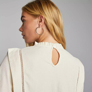 blouse-a-col-volante-blanc-azz88_1_zc5.jpg