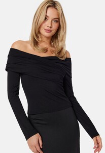 bubbleroom-dani-off-shoulder-top_1.jpg