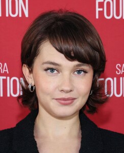 cailee-spaeny-at-sag-aftra-foundation-conversations-priscilla-in-los-angeles-11-15-2023-4.jpg