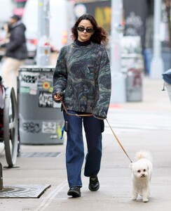 camila-mendes-out-with-her-dog-in-new-york-12-28-2023-6.jpg