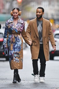 chrissy-teigen-and-john-legend-arrives-at-rockefeller-center-in-new-york-12-27-2023-0.jpg
