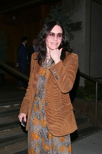 courteney-cox-out-for-dinner-with-a-friend-at-baltaire-restaurant-in-los-angeles-12-11-2023-5.jpg